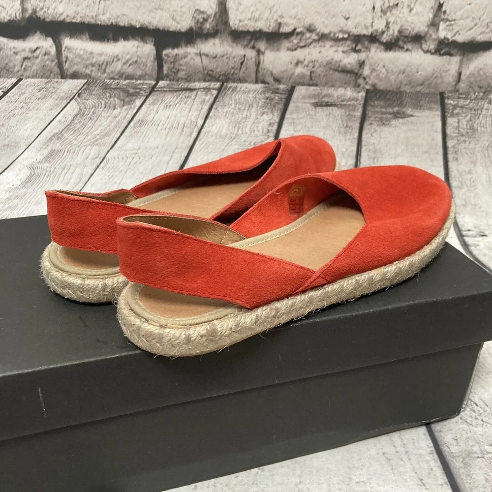 Saks fifth Avenue Shoes Womens size 6 Red D'orsay Espadrille Coral Slip On flats